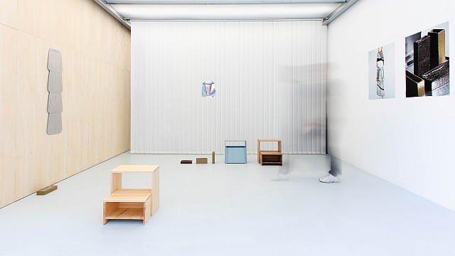 Chrome, Bricks, Pine
