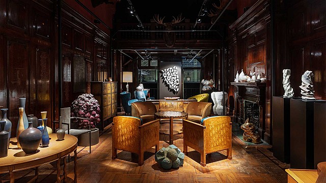 Hostler Burrows at Tefaf 2022