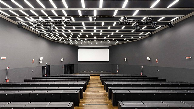 A midsummer night's dream in Rome. Poltrona Frau Custom Interiors refreshes the MAXXI museum