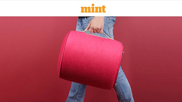 Carry around: Mug pouffe by Taamaa Store