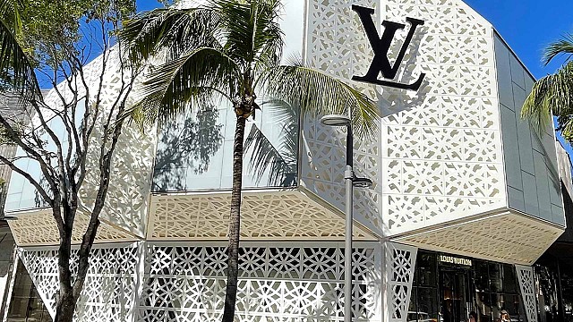 Marcel Wanders studio designs the Diamond Facade for Louis Vuitton&rsquo;s new boutique