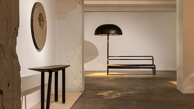 At Galerie kreo, Guillaume Bardet balances bronze's strength with the world's fragility