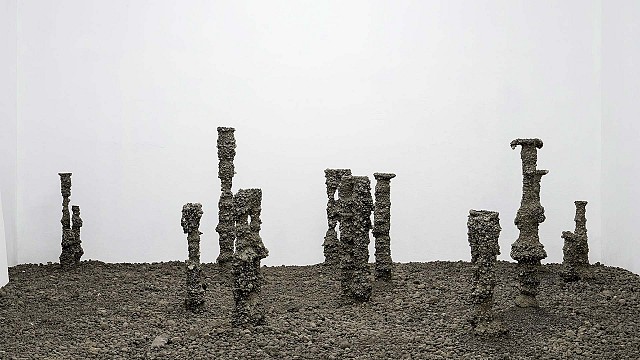 'Synthetic Geologies' by Studio Eidola examines cement as a medium in flux