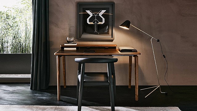 Writing Desk Note