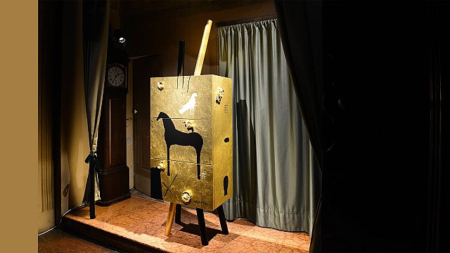 Gold Bar Cabinet