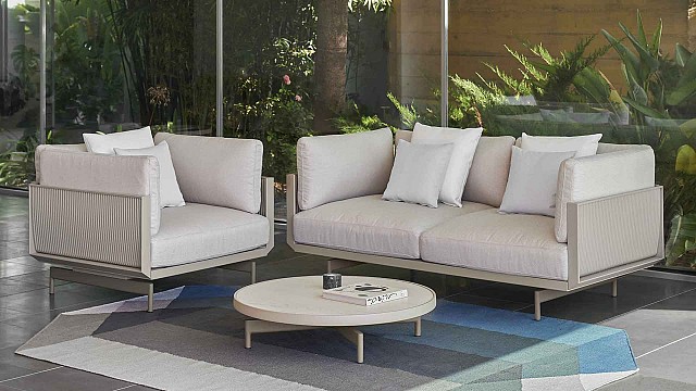 Onde Low Tables
