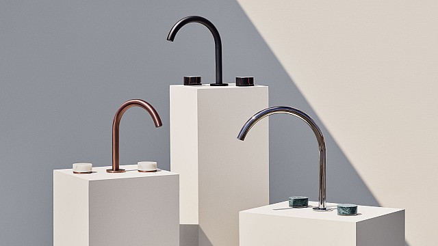 Isy22 - Marble Two-Handle