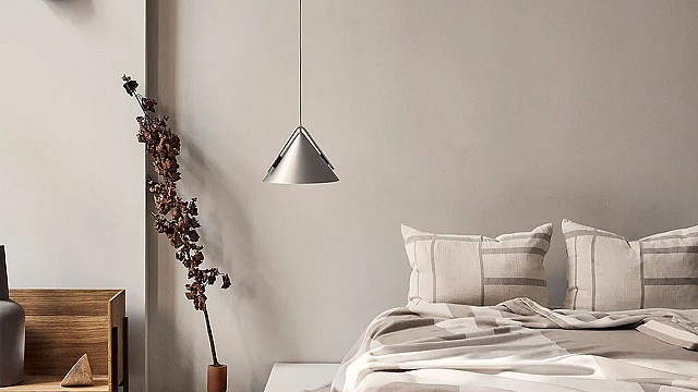 Cone Pendant Lamp &ndash; Small