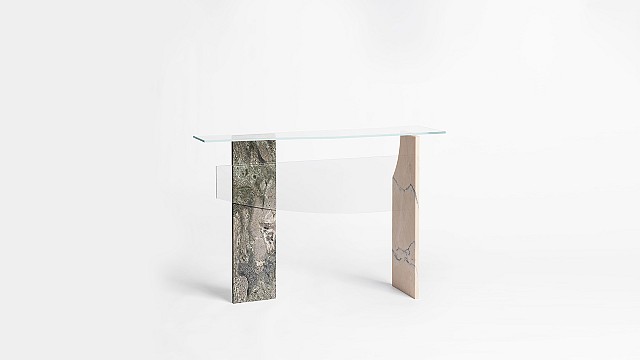 Delta C - Console