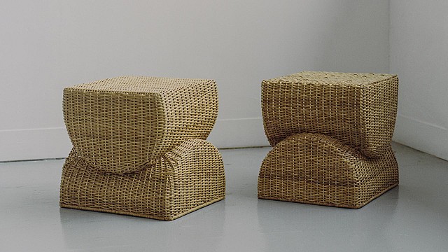 Ibuju Stool