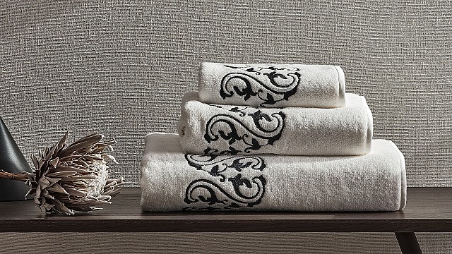 Ornate Medallion Embroidered Bath Towel