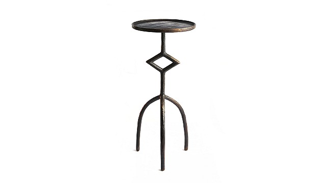 Tribal Table Triangle (Unxantathu)