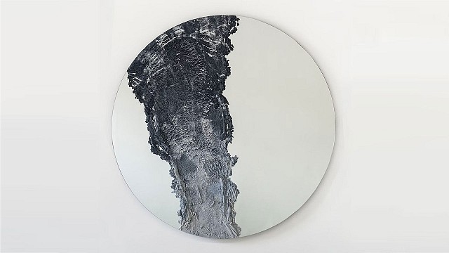 Drfit Mirror
