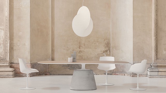 Maxi Rock Table