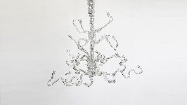 La Belle et la B&ecirc;te Chandelier