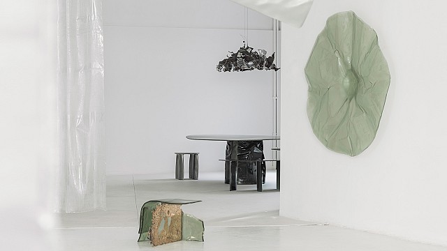 Wallpiece Free Form