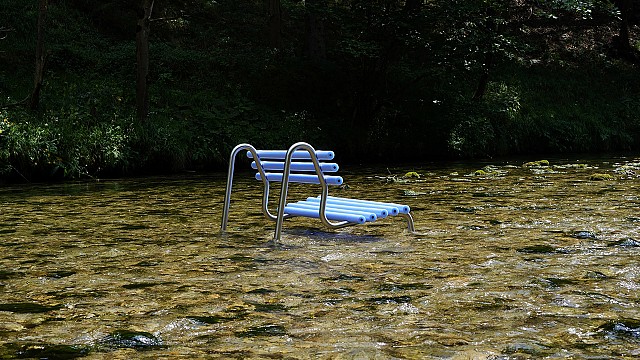 Pool Bench
