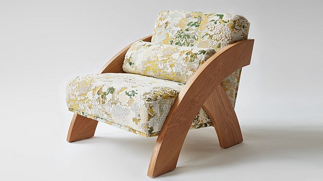 Arc Lounge Upholstered Back