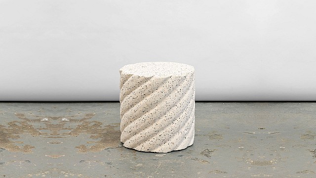 Stool in Rosa Baveno, 2025