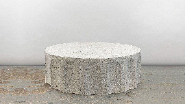 Table in Granito Violetto, 2025