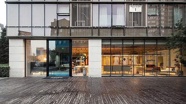 Piero Lissoni collaborates with Porro for monobrand showroom in Beijing