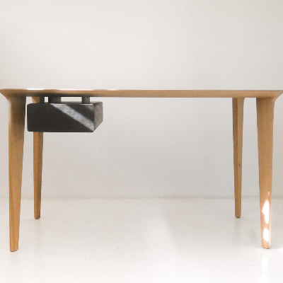 Floa Desk