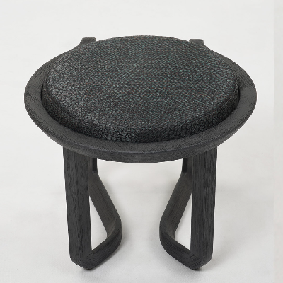 Akar Stool