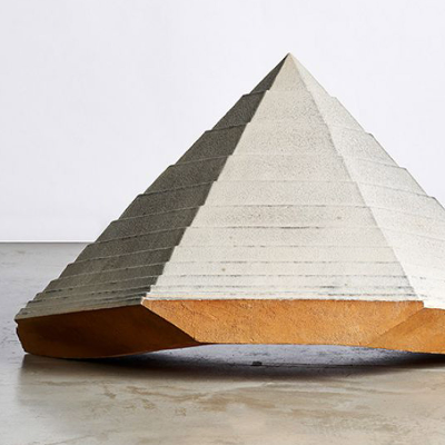 Sculpture Geometric shape (Pyramid)