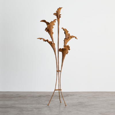 Vase Blossoming