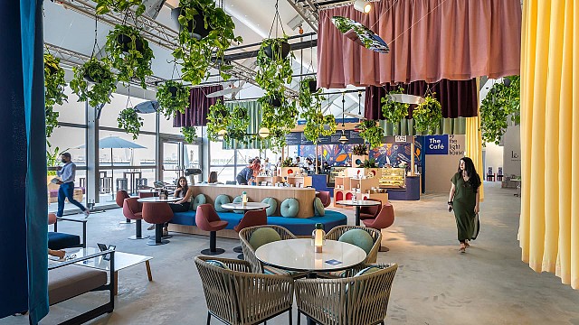 The Lighthouse Caf&eacute; in Dubai served as the ultimate dining hub at Downtown Design 2021