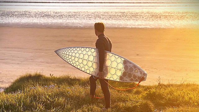 Paradoxal Surfboards' algae-based alternative wins Ocean Pitch Challenge&nbsp;2023