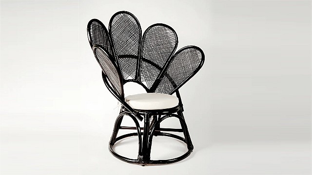 Leonor Chair 2023