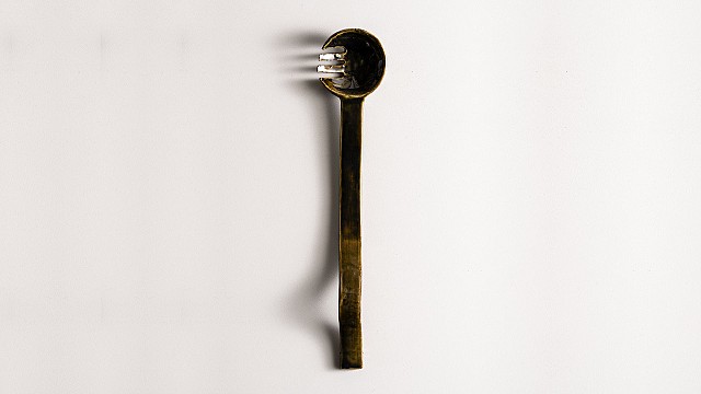 Utensile With Four Teeth