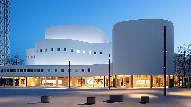 Tailor-made ERCO lighting solutions for an iconic building: The D&uuml;sseldorf theatre