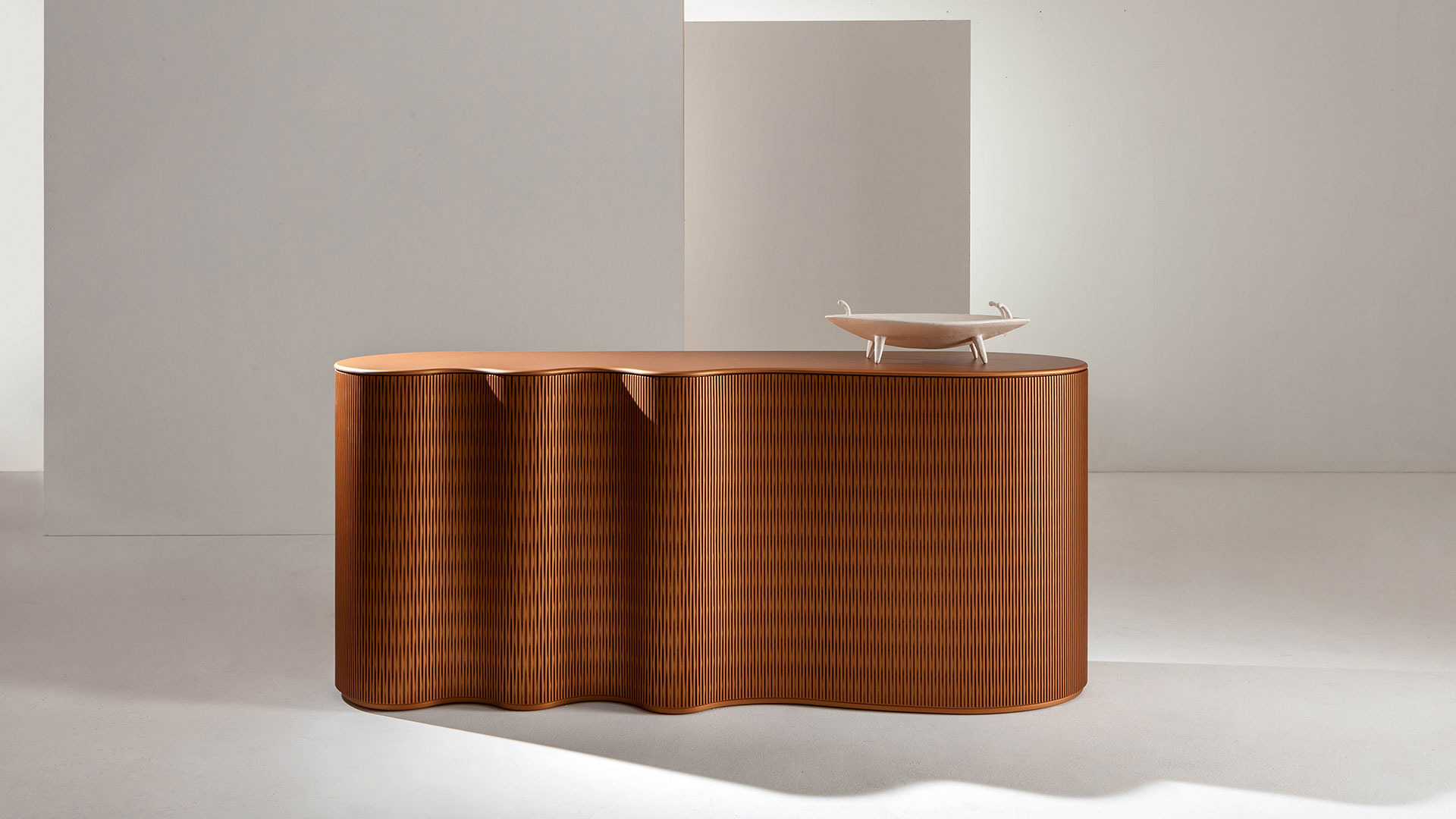 The Infinity console by Laurameroni Design Collection