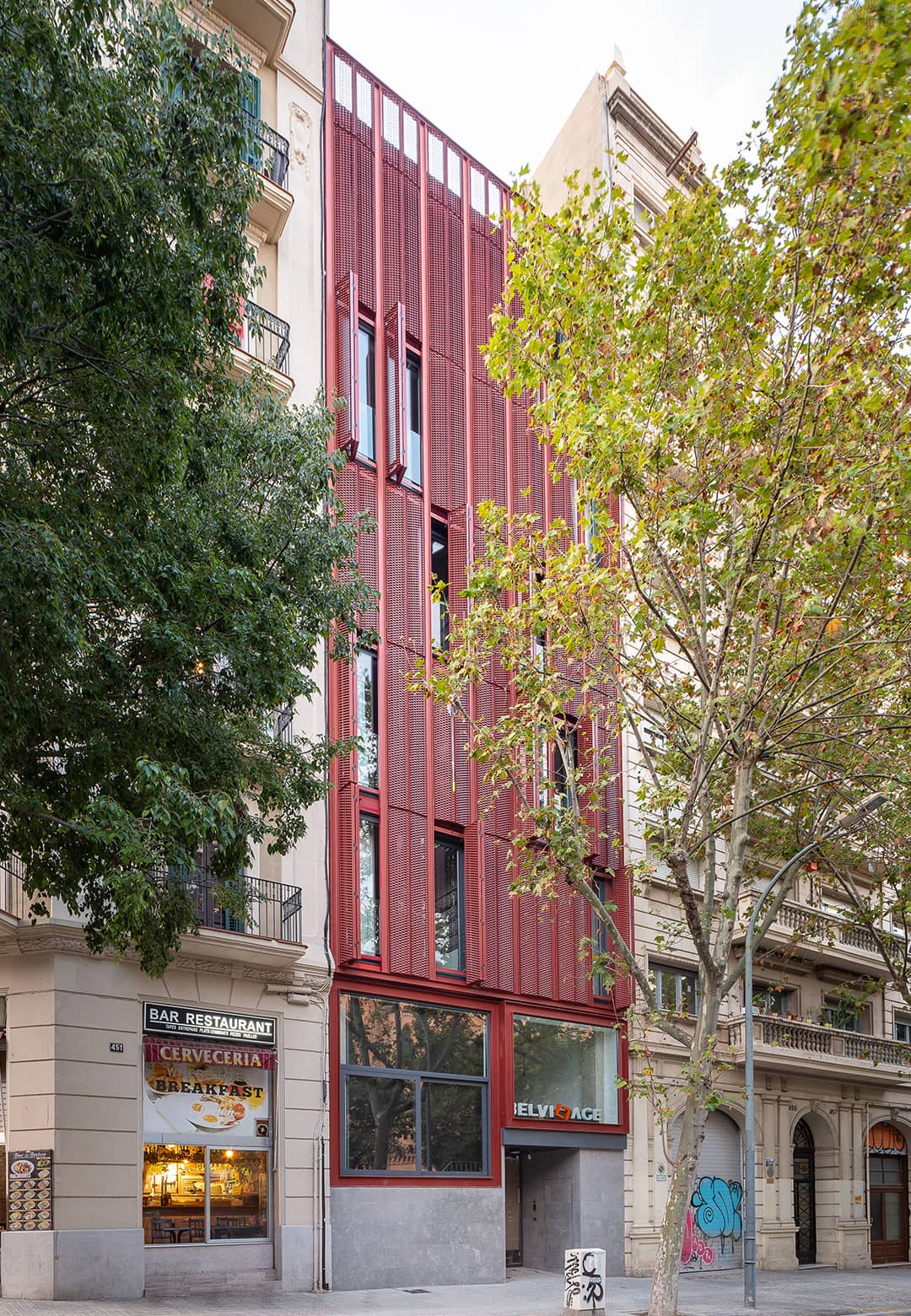 Heim Balp Architekten create urban infill projects in Barcelona