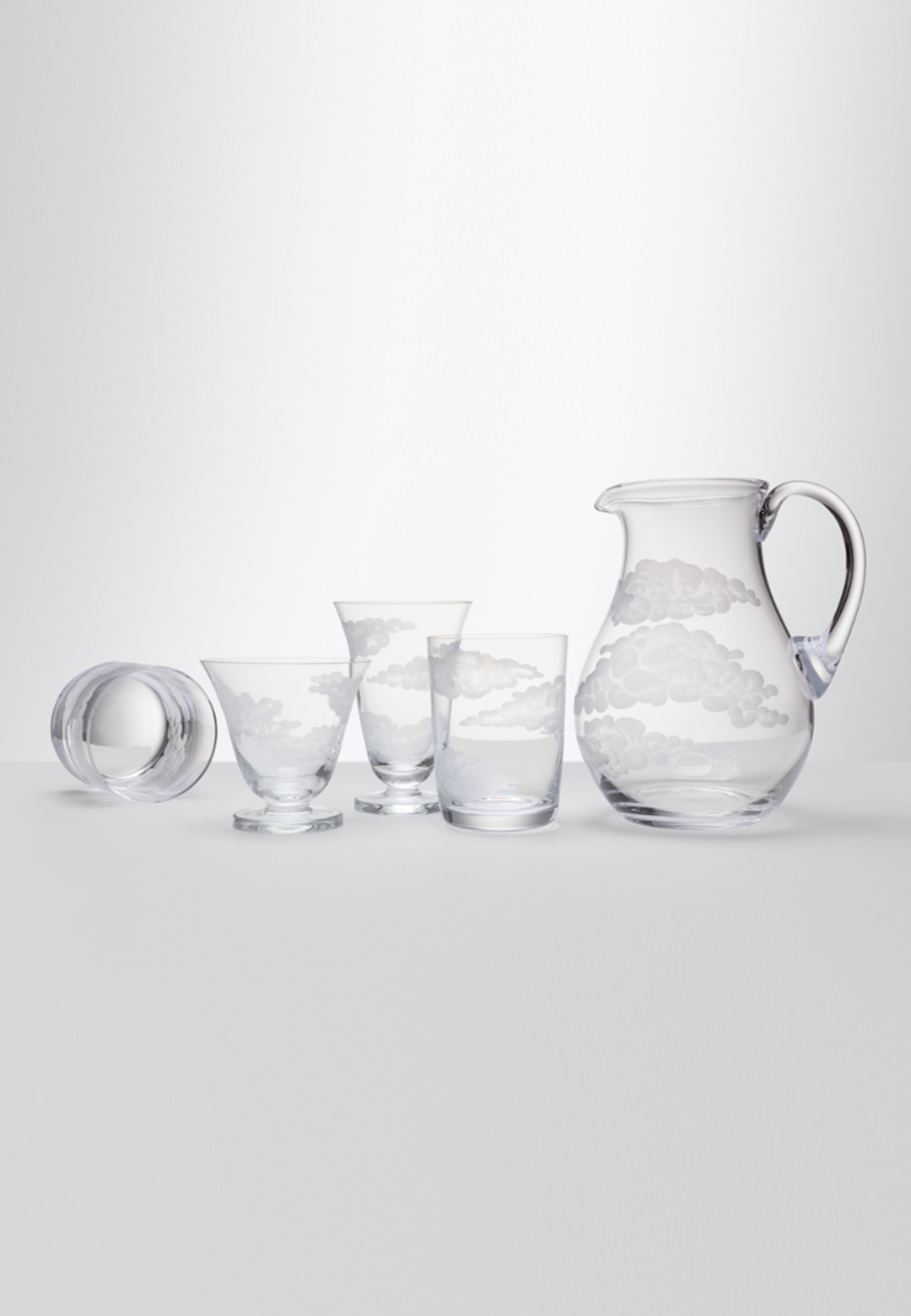 Jonathan Hansen’s new glassware collection is reflective of a clear blue sky