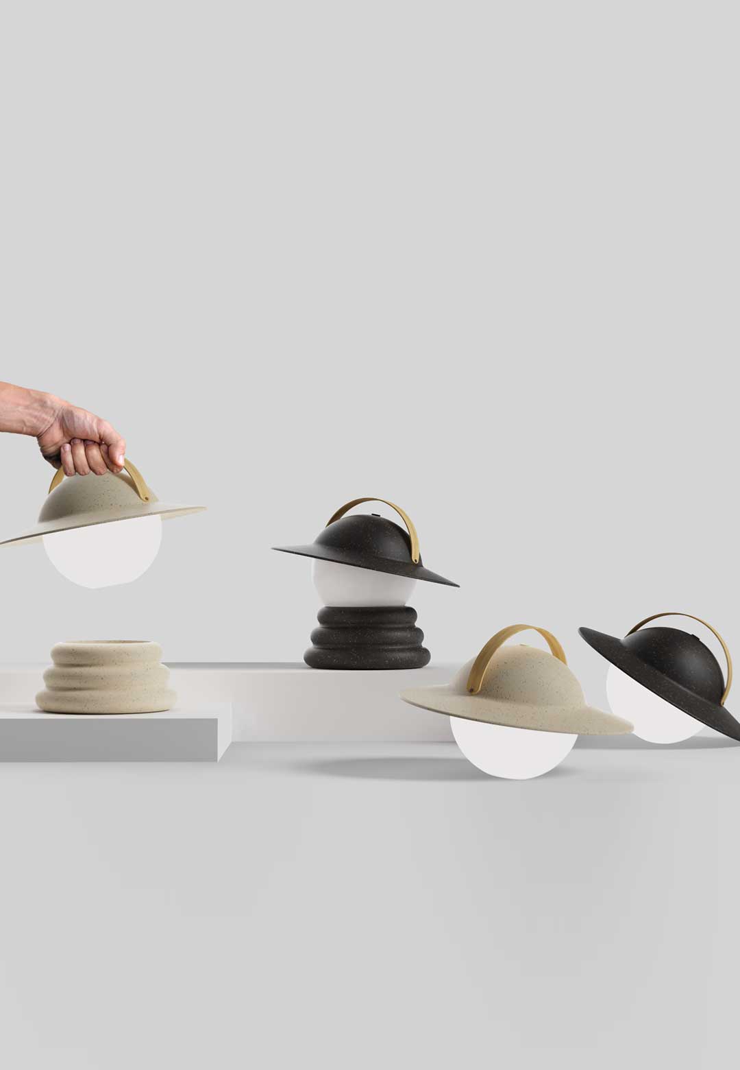 Dezero Estudio’s animated Lua Lamp mimics children’s toys