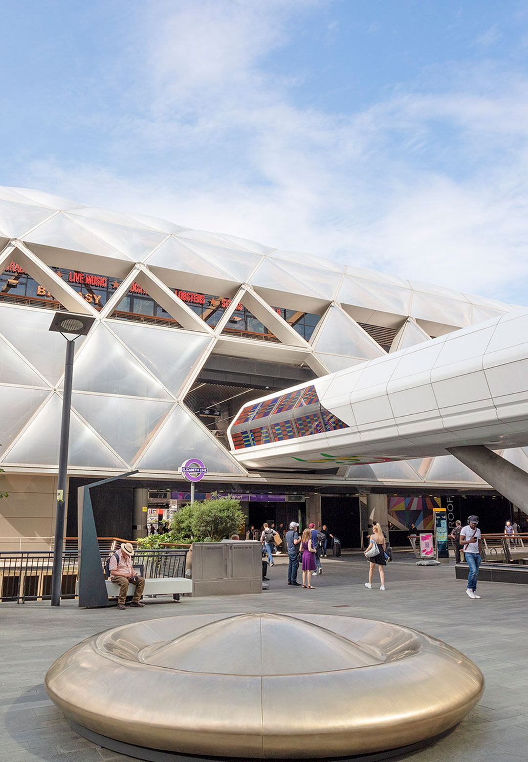 Peter Newman’s saucer-shaped Skystation seat doubles up as an interactive outdoor sculpture