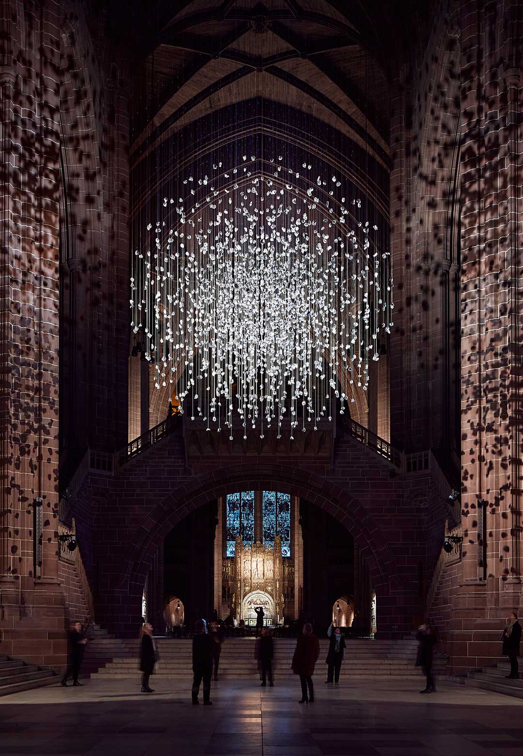 “The audience can’t believe it’s coal”: ‘Coalescence’ by Paul Cocksedge debuts at Liverpool Cathedral