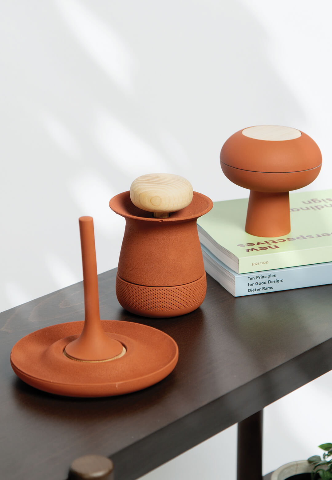 Gruff Jones’s Terra-Nova invites intuitive interaction with smart home devices