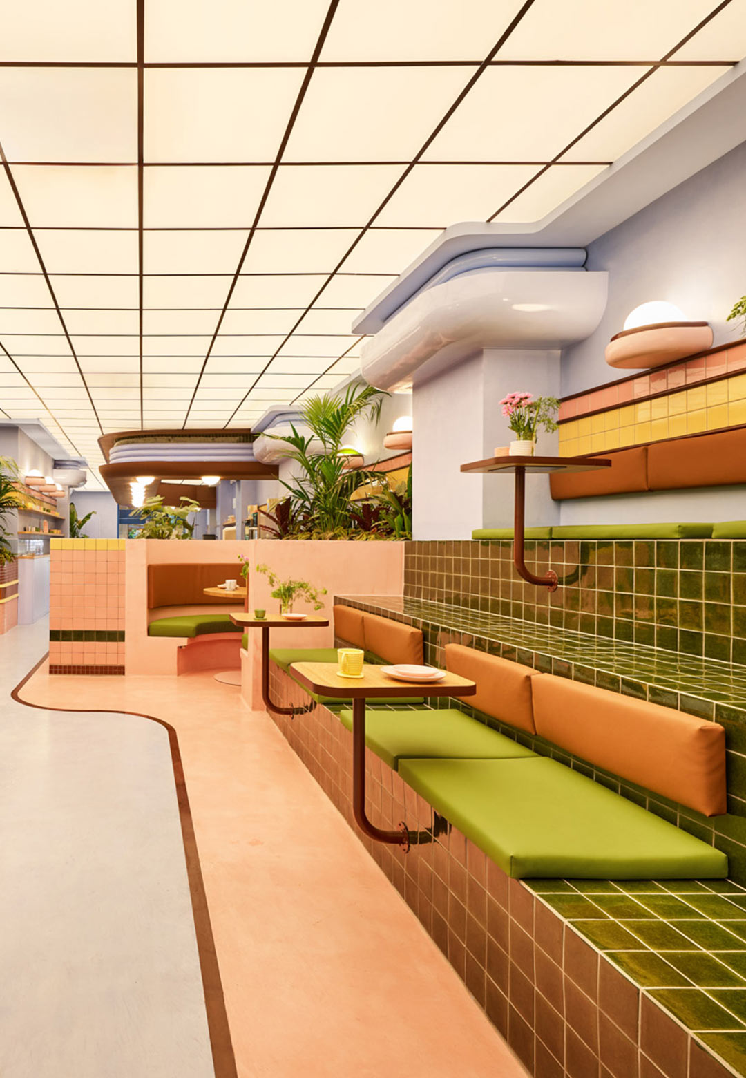 Masquespacio interprets Miami's Art Deco inside the Amiko Gelato ice cream parlour
