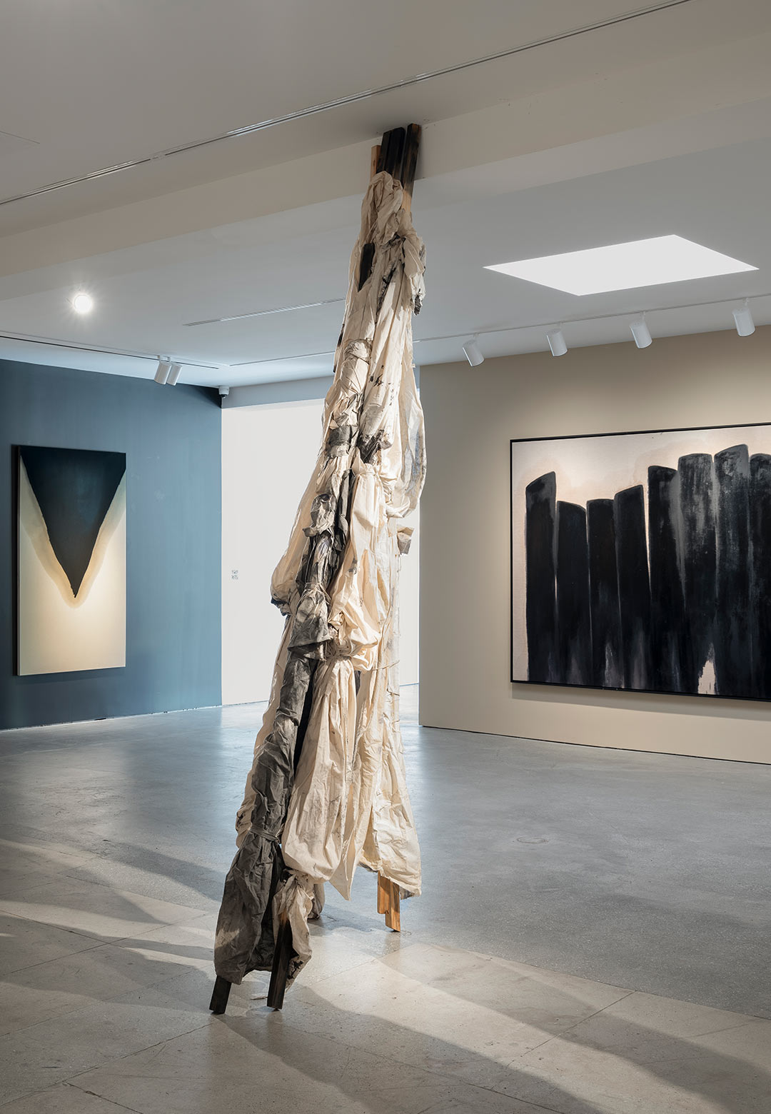 Dissolving binaries 'Beneath the Broken Sun' with artist Alexandra Karakashian