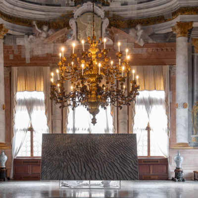 Loris Cecchini attempts to 'break the Euclidean box in sculpture' at Ca' Rezzonico
