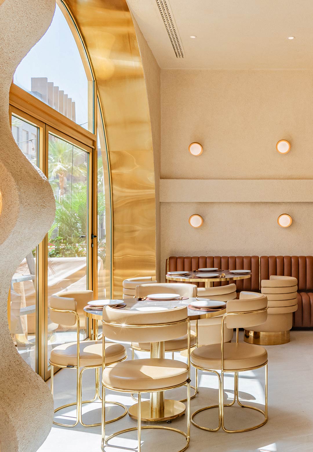 Masquespacio creates an oasis of light and sculptures in Riyadh with '8 Portions'