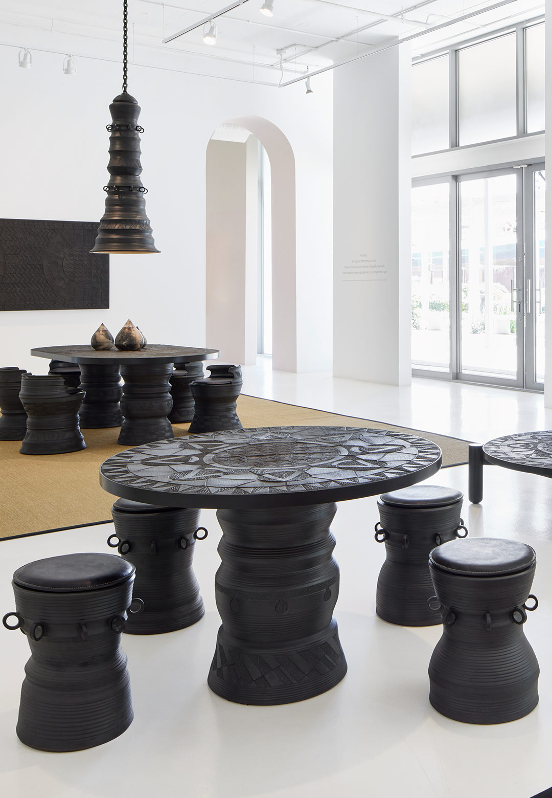 Ceramicist Chuma Maweni meditates on his cultural and familial origins with 'iMvelaphi'