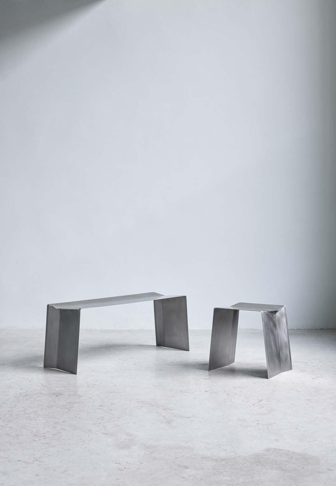 Paul Coenen tests the pliability, strength and tautness of sheet metal with his designs