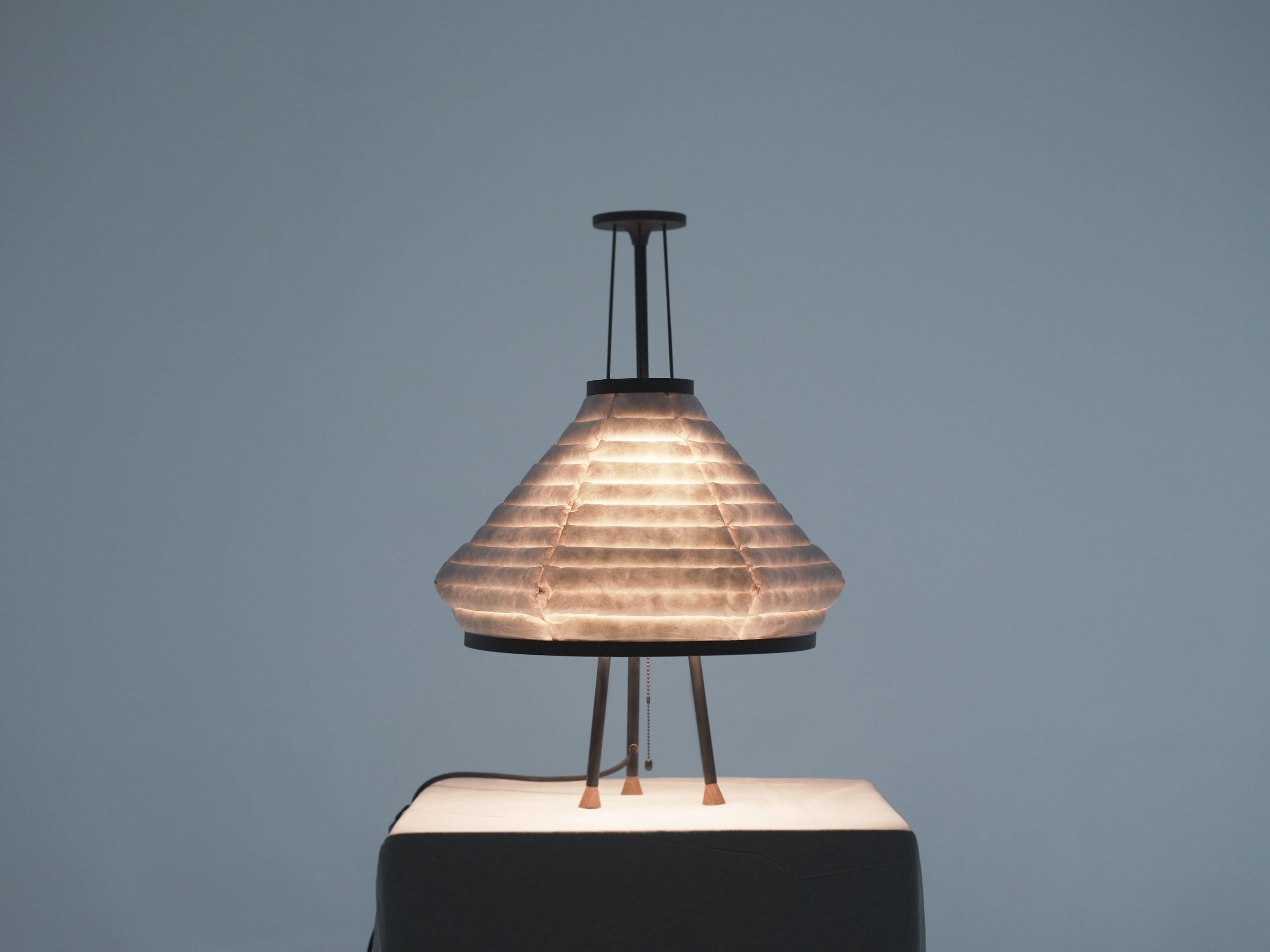 alexis-dornier-explores-the-souls-of-space-with-tamashi-jiwa-luminous-sculptures
