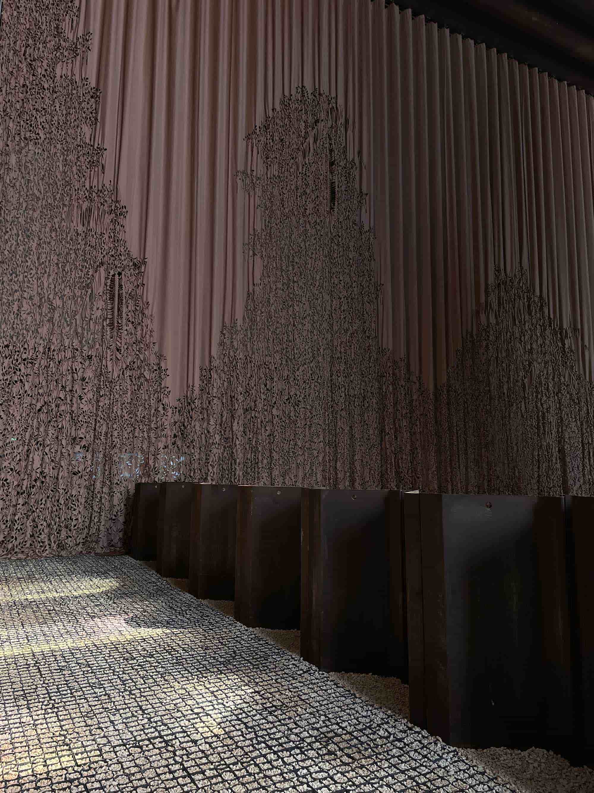 belen-showcases-cascading-sustainable-installations-at-dubai-expo