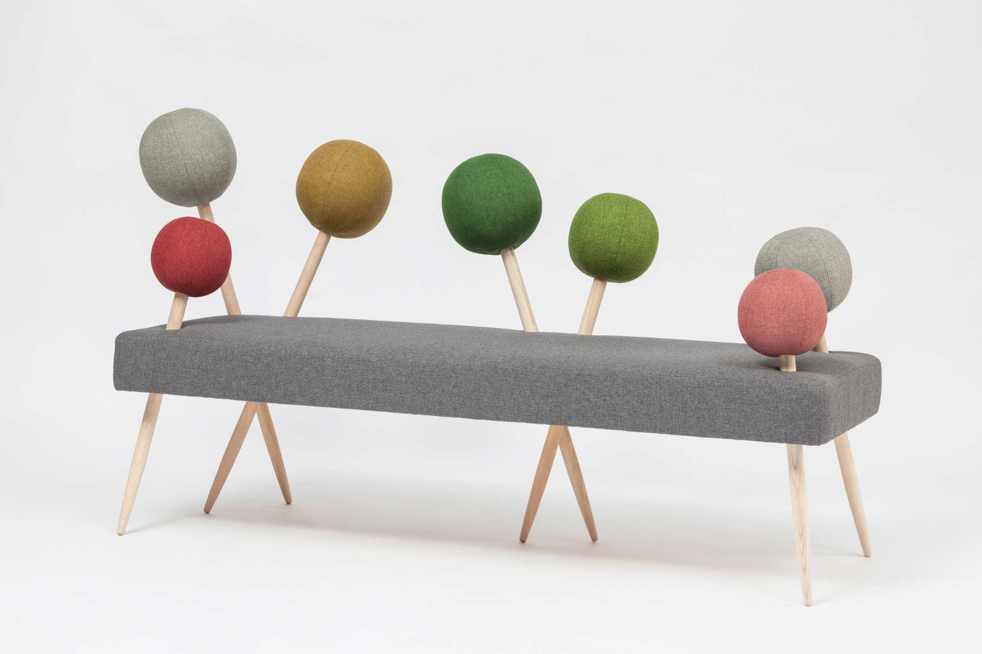 demeter-fogarasi-s-pinsofa-recreates-pincushions-as-a-furniture